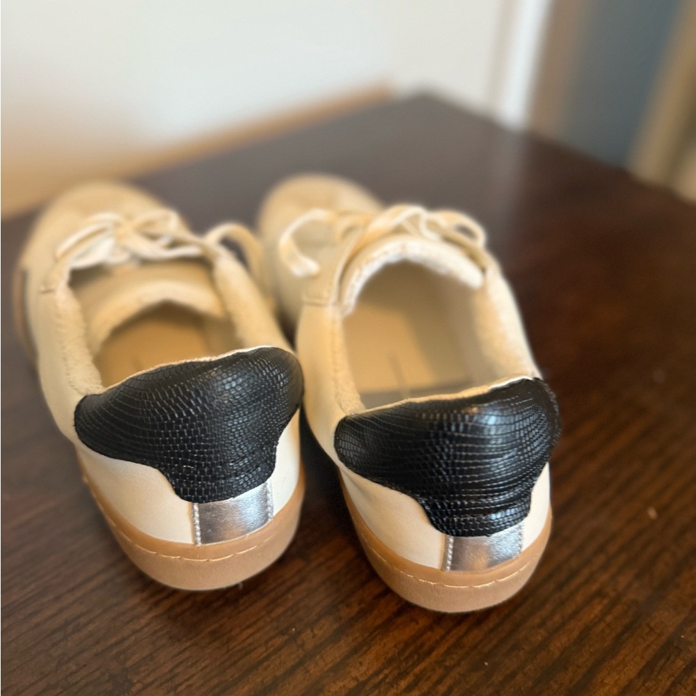 Black and Cream Sneakers with Sleek Design